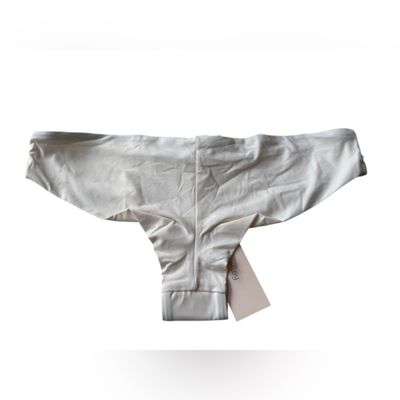 NWT Eberjey Women’s So Solid Coco Bikini Bottoms in Ecru in size M - Picture 4 of 7